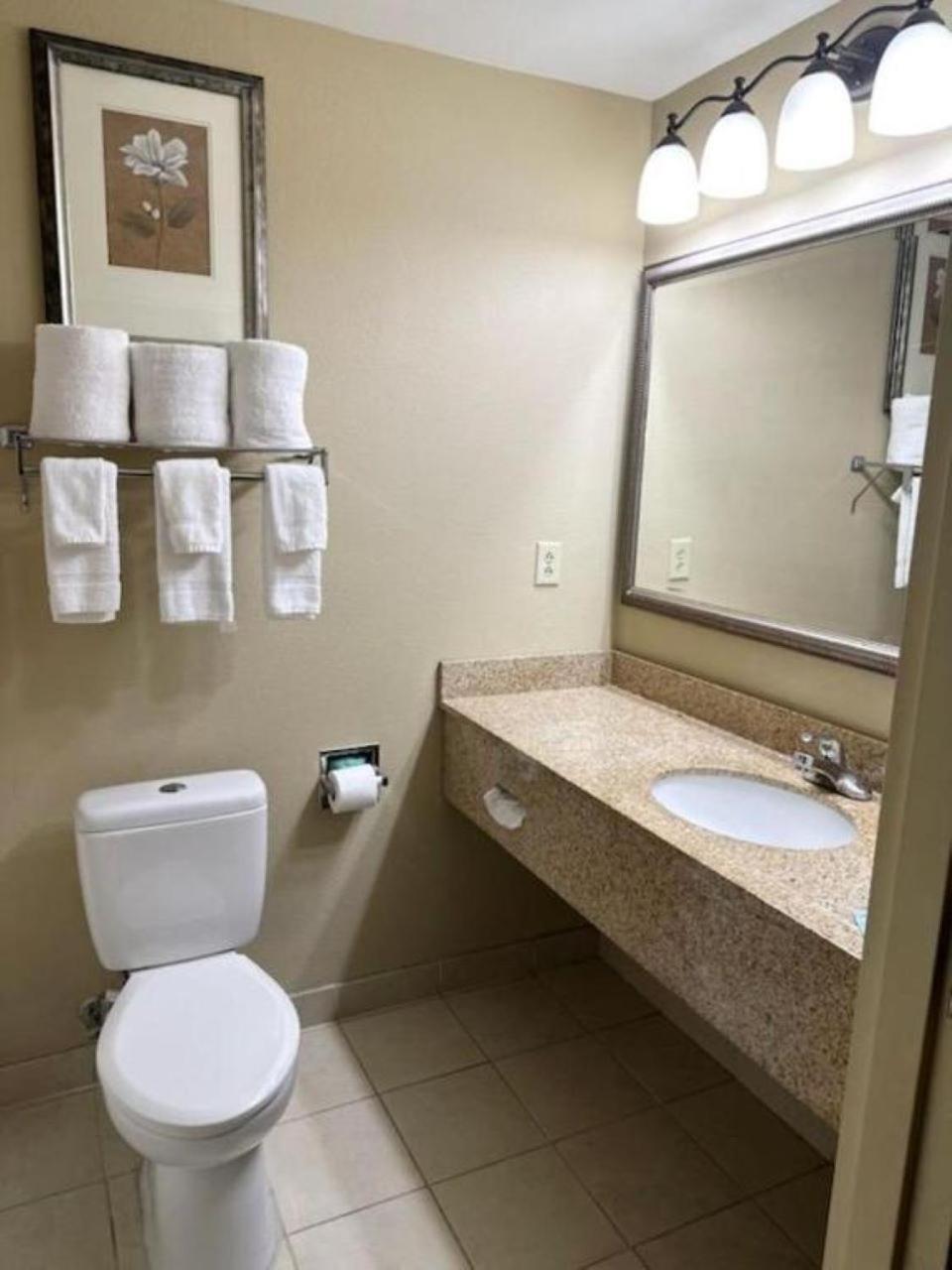 Country Inn & Suites By Radisson, Tuscaloosa, Al Екстер'єр фото